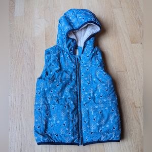 Copper Key girl's hooded puffer vest with swan print